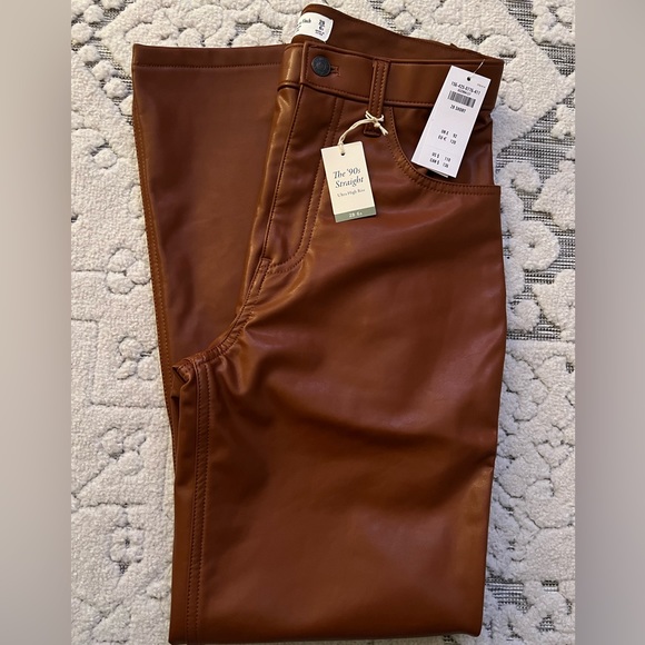 Abercrombie & Fitch - Women’s Vegan Leather 90s Straight Ultra High Rise Pants - Picture 1 of 5